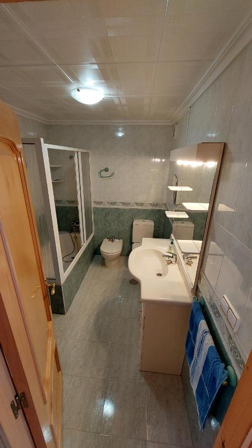 Central Accommodation Alicante Exterior photo